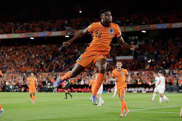 1757031706764012685.jpg 2233033892-612x612.jpg