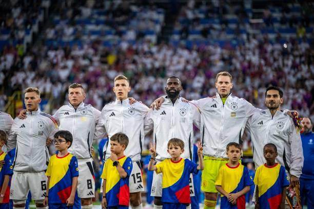 1720548376426093591.jpg 2159924339-612x612.jpg